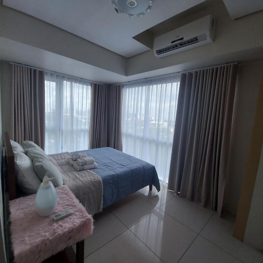 De Luxe, Standard And Studio Suites -The Breeze Residences-Close To Airport,Mall Of Asia, Us Embassy Manila Exterior foto